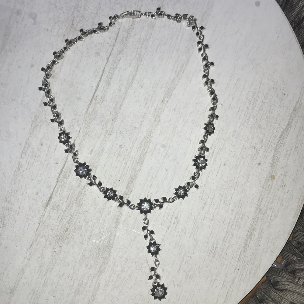 Black diamond floral necklace